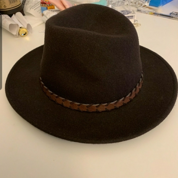 Lucky Brand Accessories - NWT Lucky Brand Ranger laced trim brown hat